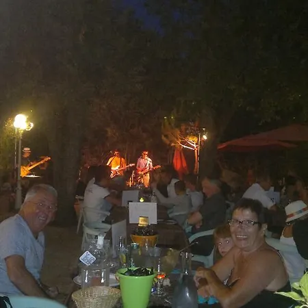 Kemp Camping Charlemagne Port Grimaud