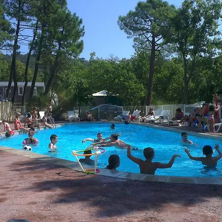 Camping Charlemagne 4* Port Grimaud