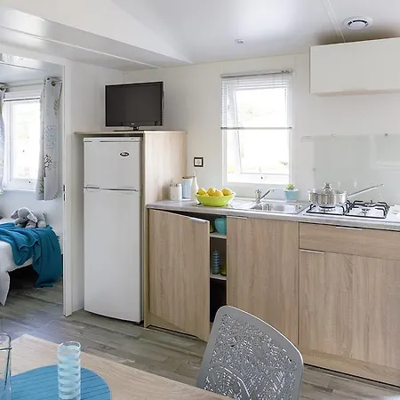Camping Charlemagne Kemp 4*