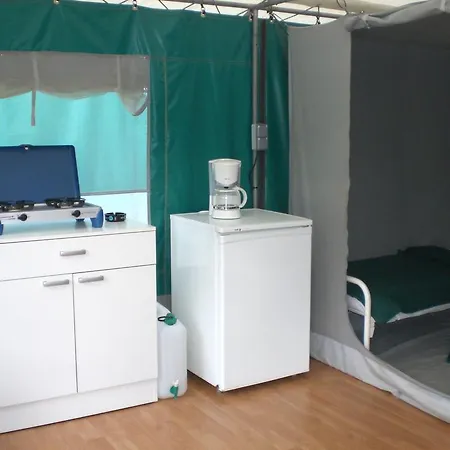Camping Charlemagne 4*
