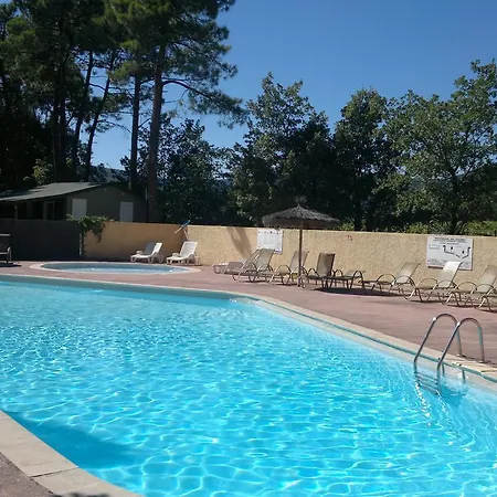 Camping Charlemagne 4* Port Grimaud